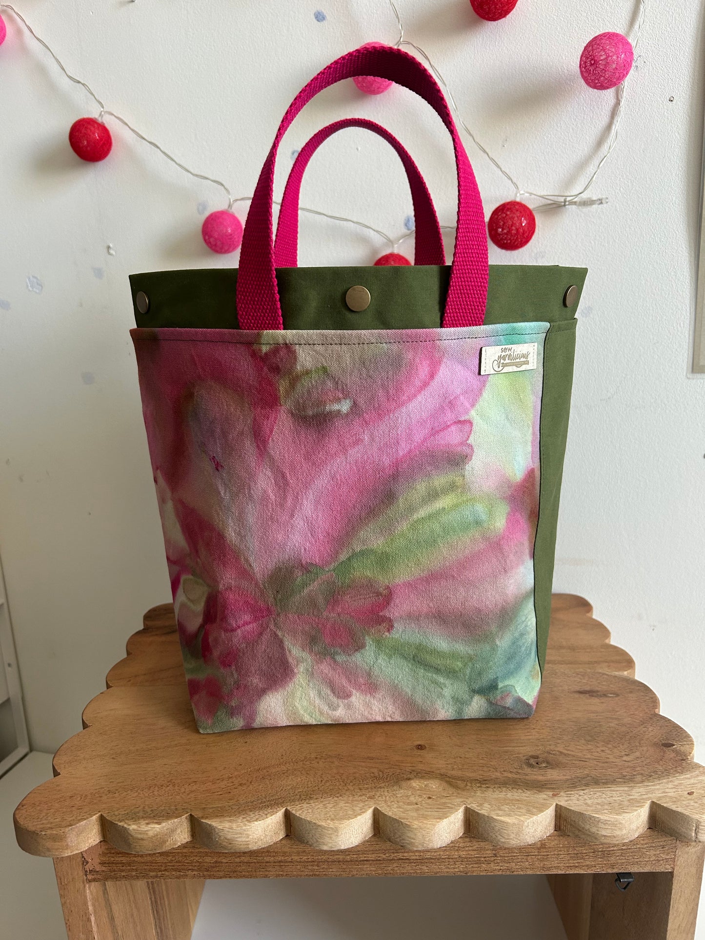 Ice Dyed Medium Snaps Bag ππ©·π