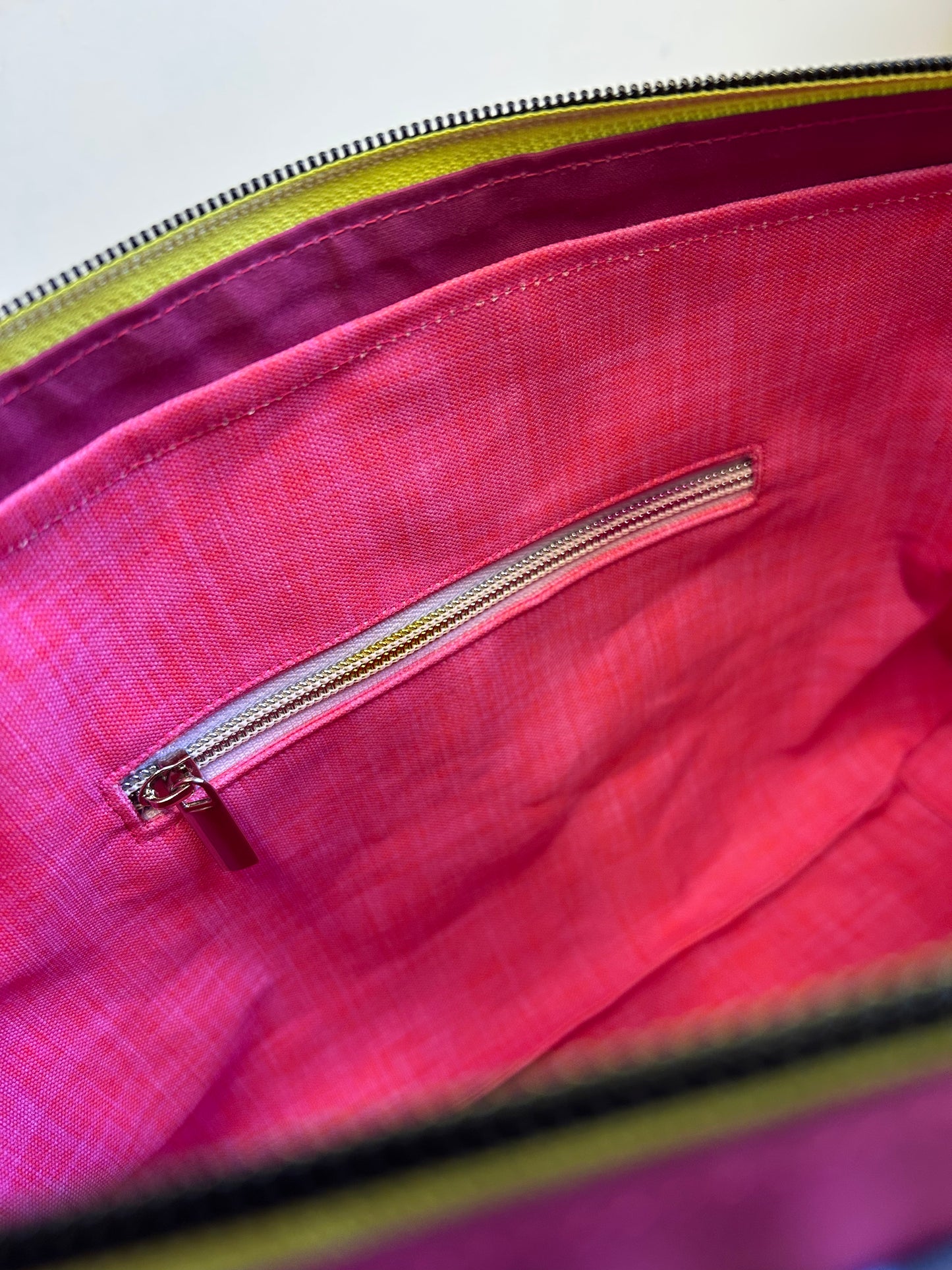Zip-It Pouch Large Cats