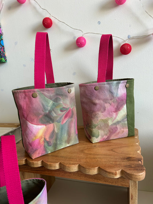 Ice Dyed Mini Bags 🩷💚