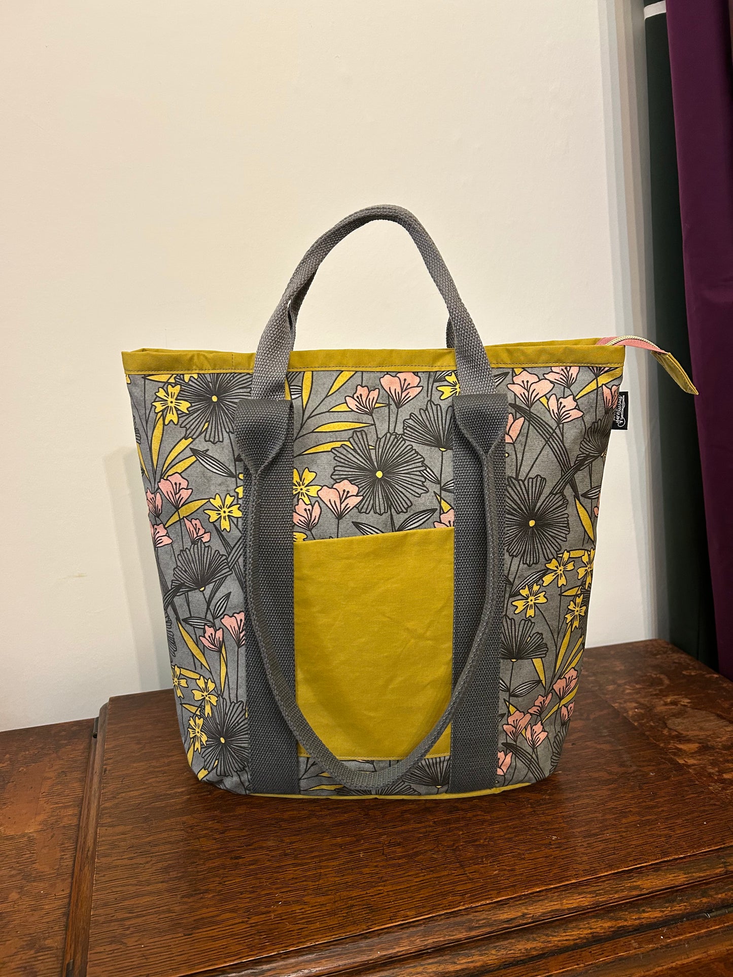 No Name Tote Grey Floral