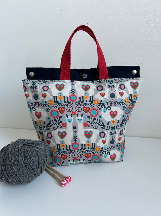Medium Snaps Bag Scandi Llamas